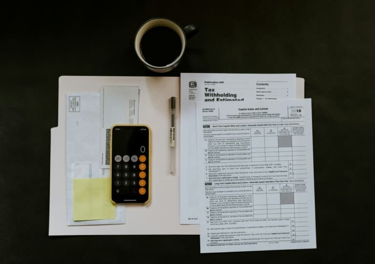 Is selling gold taxable in the UK?