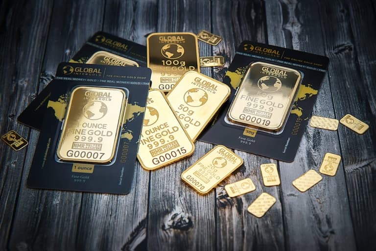 Where to Sell Gold Bars: Banks, Dealers, or Online – A Clear Comparison Guide